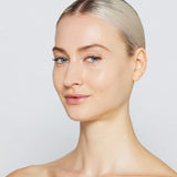 jane iredale - Skintuition SPF 30 Radiance-Boosting Liquid Foundation - 24 Light - Flüssige Foundation - jane iredale Mineral Make-up - ZEITWUNDER Onlineshop - Kosmetik online kaufen