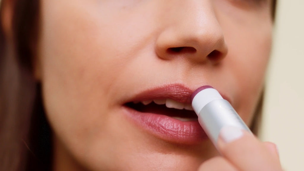 jane iredale - Lip Drink - Buff - Lippenpflege - jane iredale Mineral Make-up - ZEITWUNDER Onlineshop - Kosmetik online kaufen